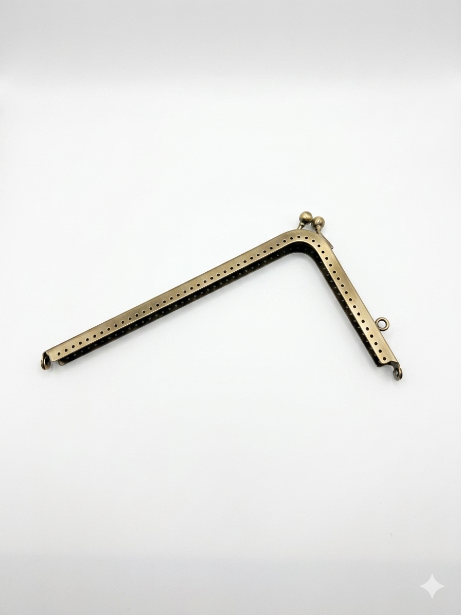 Antique Brass Sew-On Kiss-Lock Purse Frames –Missouri Star Quilt Co