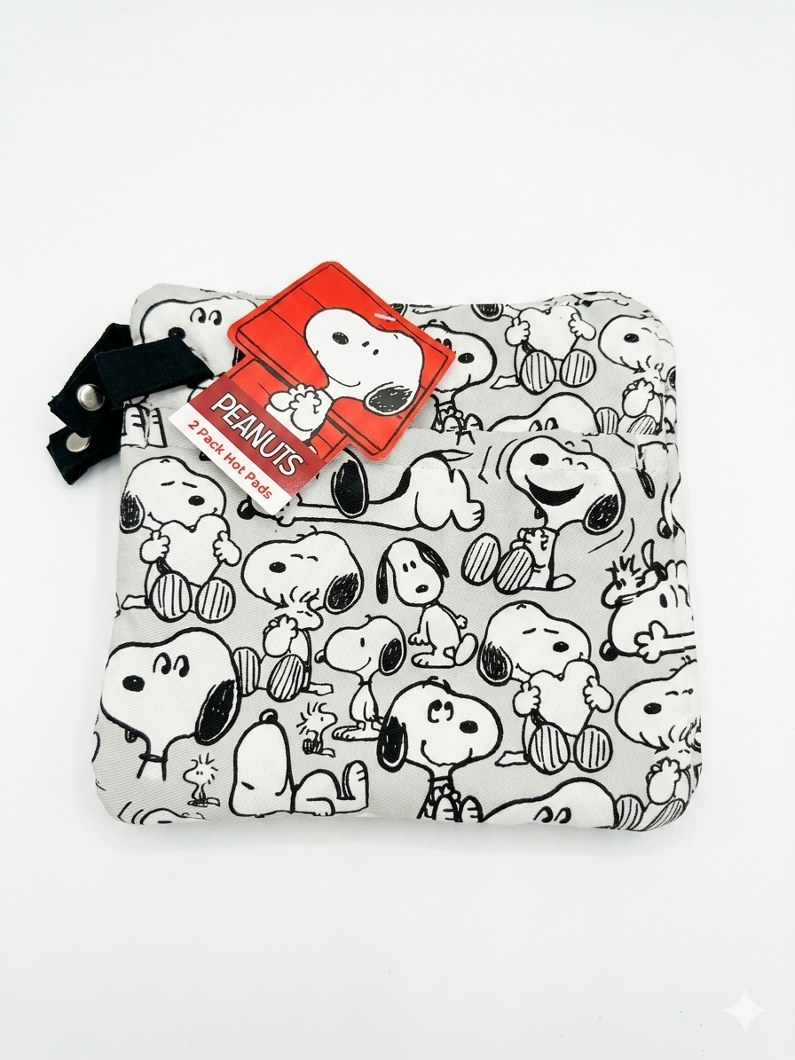 Peanuts Snoopy Hot Pads – 2 Pack (Gray)