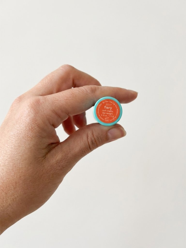 Thread Color It Lipstick - Fiery (Soft Matte)